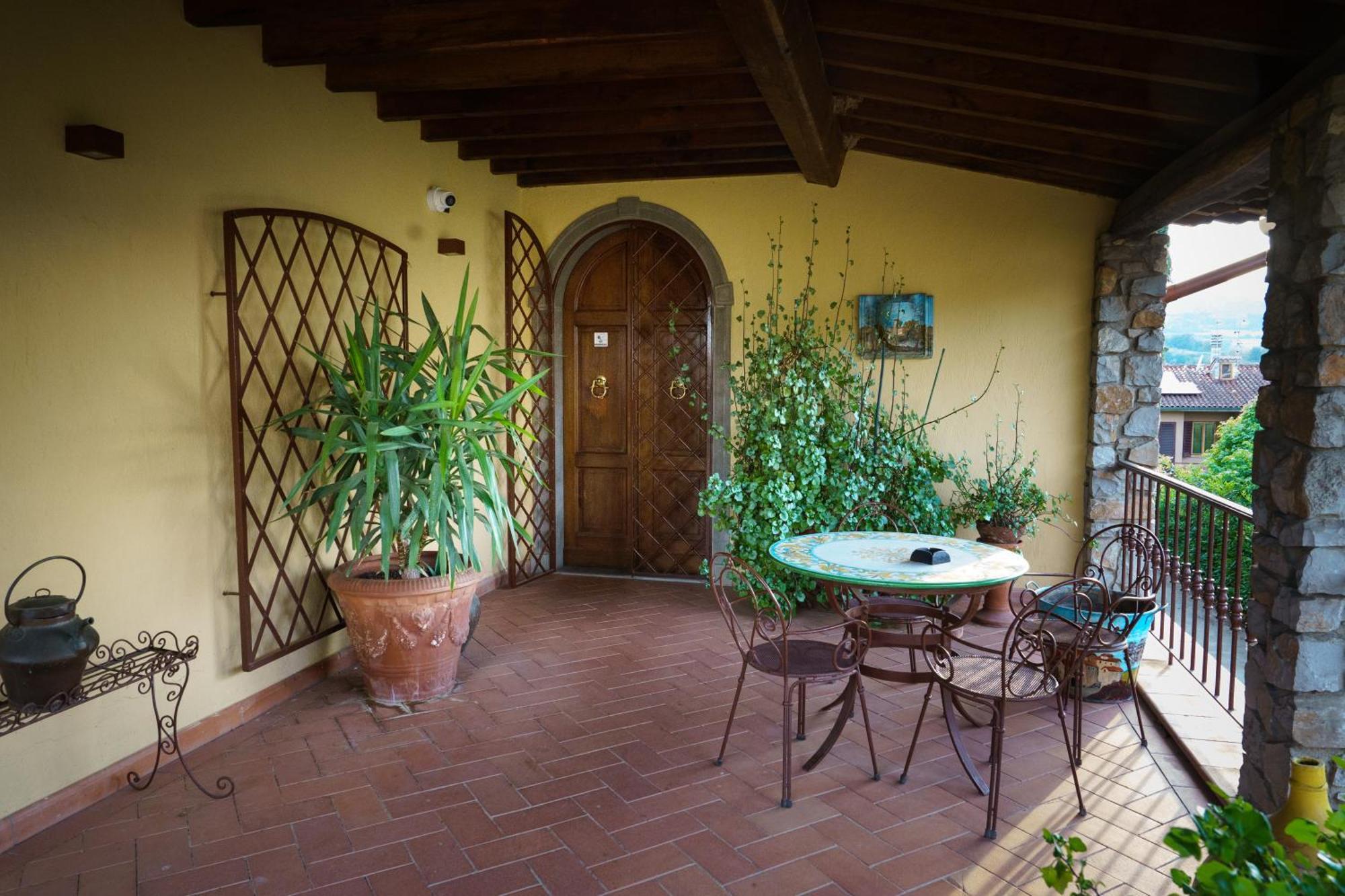 Desideria Apartment *